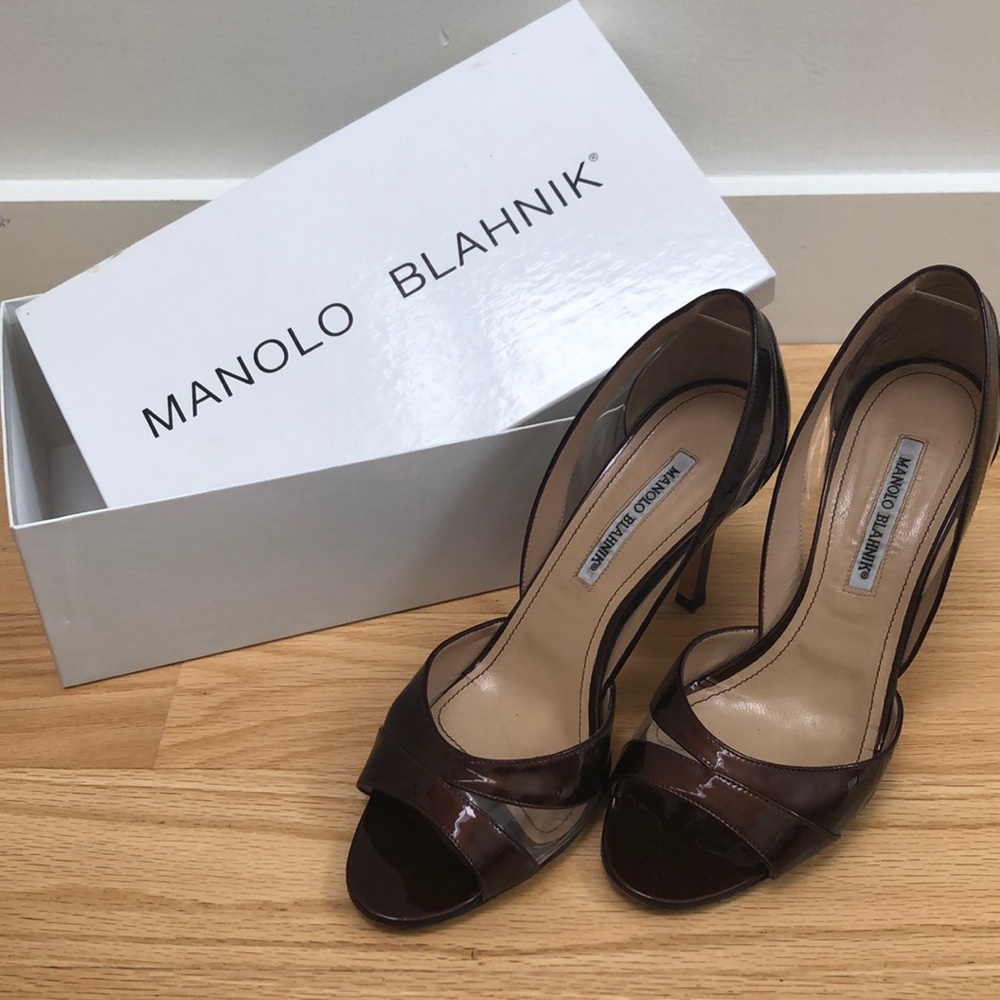 Gorgeous coppery brown MANOLO shoes!